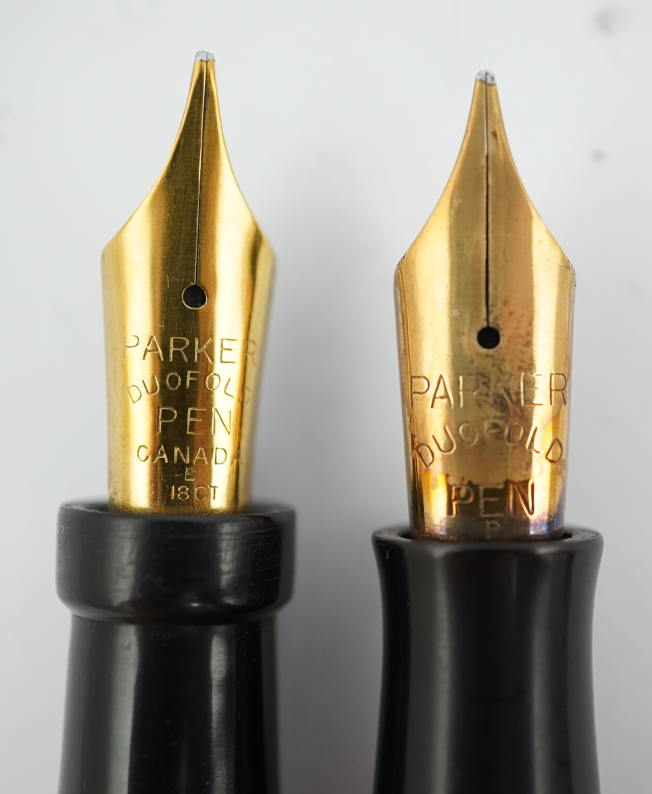 Two Parker Duofold Lucky Curve Senior pens plus pencil